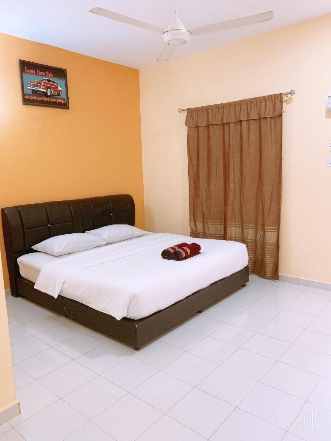Dhania Cenang Beach Motel Пантай Ченанг Екстериор снимка