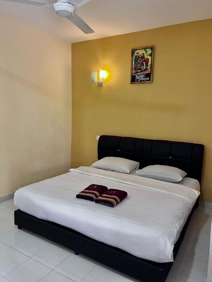 Dhania Cenang Beach Motel Пантай Ченанг Екстериор снимка