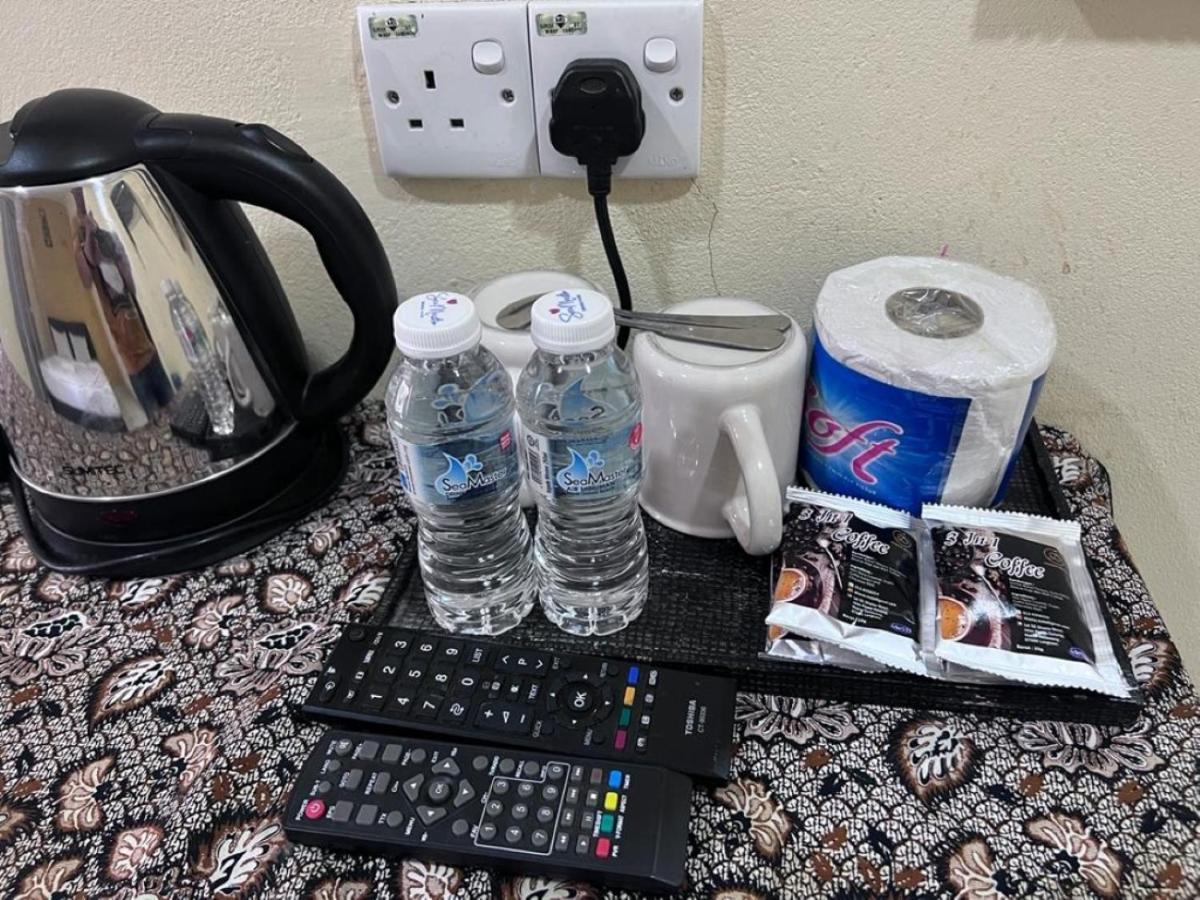 Dhania Cenang Beach Motel Пантай Ченанг Екстериор снимка