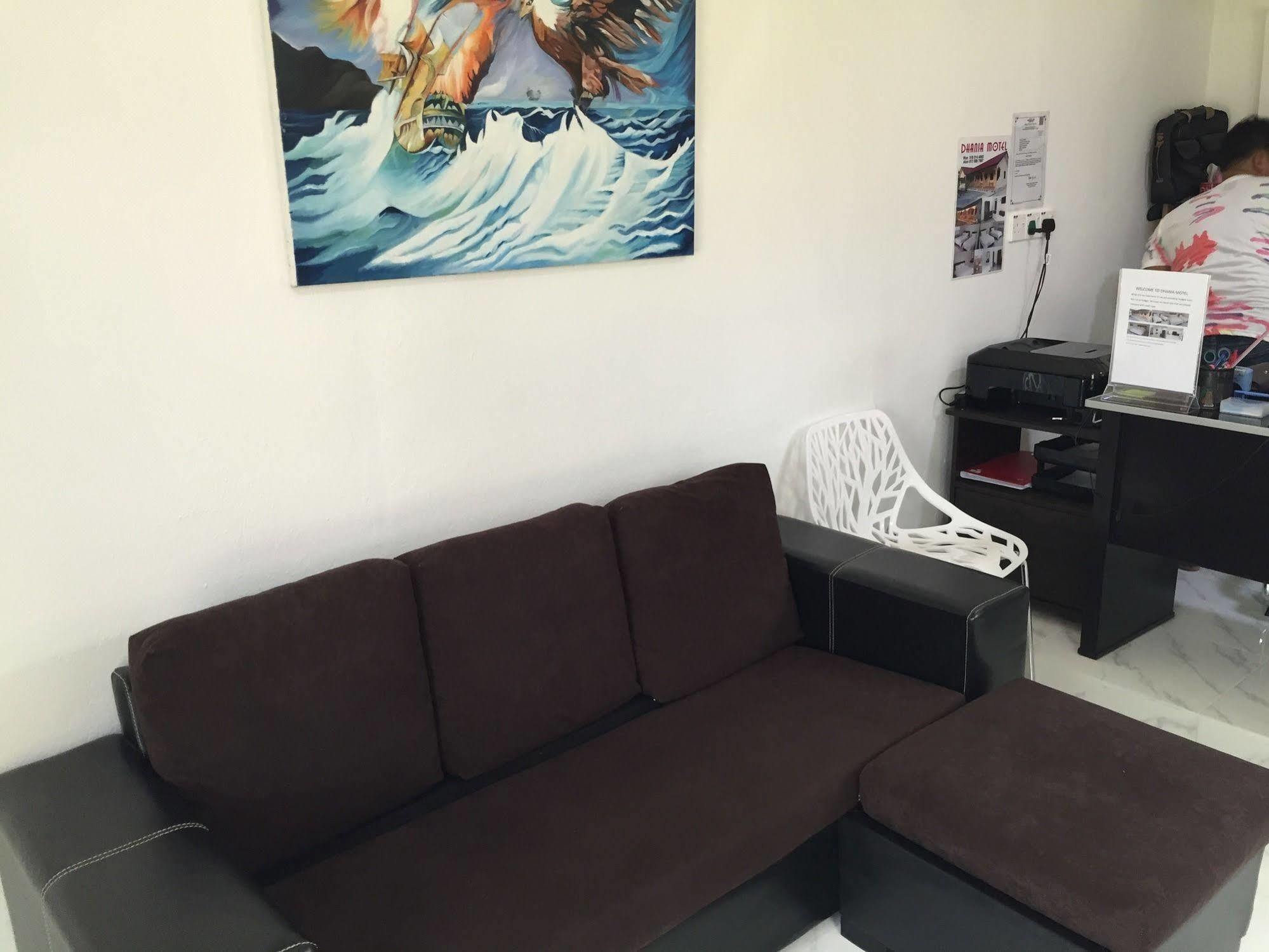 Dhania Cenang Beach Motel Пантай Ченанг Екстериор снимка